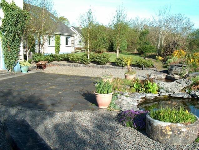 Portarra Lodge Guesthouse Moycullen Exterior foto